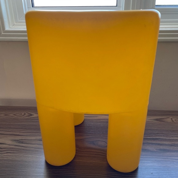 Vintage Little Tikes Yellow Chunky Chair Toddler CHILD SIZE Sturdy Plastic … - Picture 4 of 6